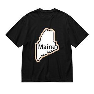 Maine State Outline Graphic Tee in Black